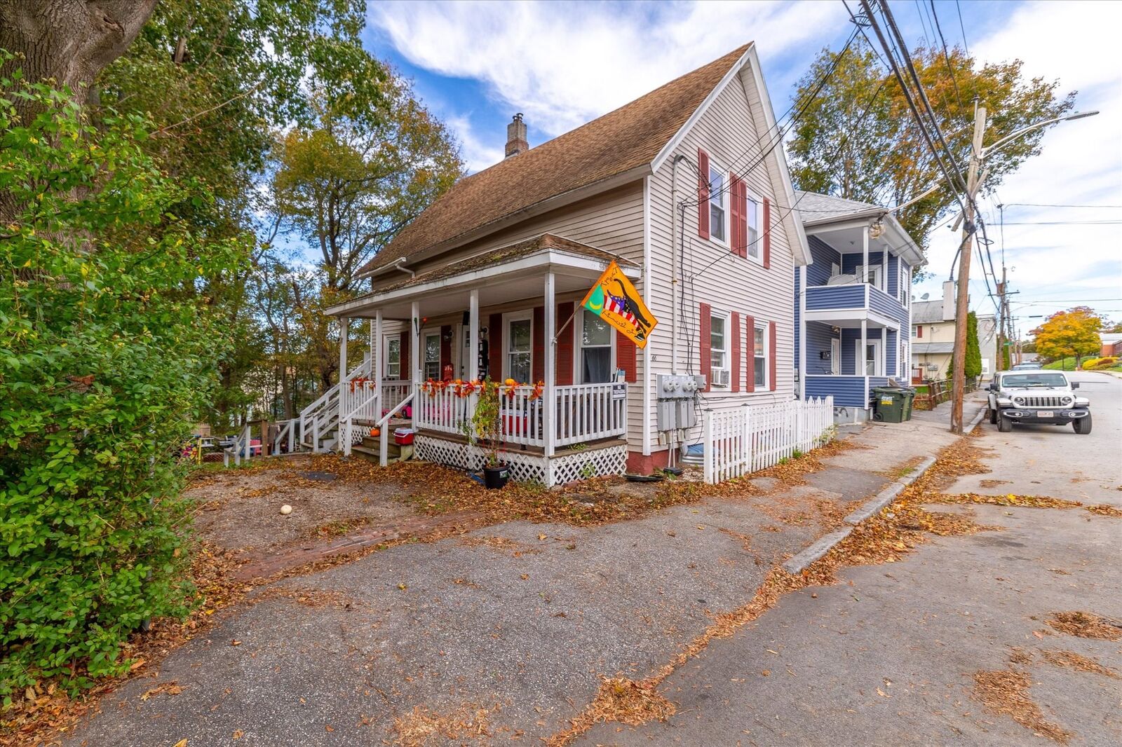 Property Photo:  66 Whitcomb Street  MA 01507 