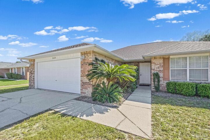 Property Photo: 543 Batten Blvd FL 32507