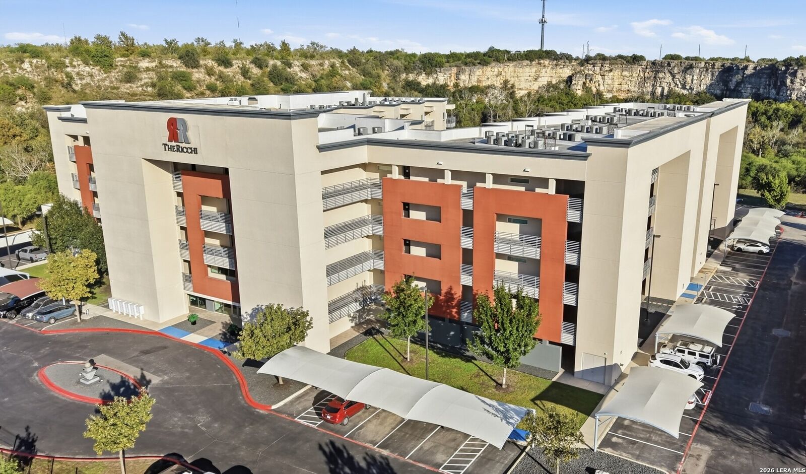 Property Photo: 17902 La Cantera Pkwy Unit 506 TX 78257