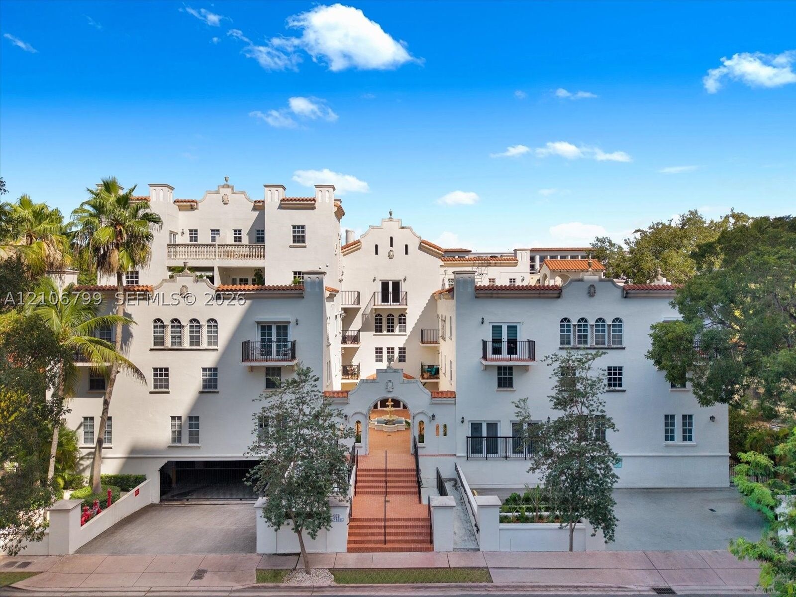 Property Photo:  323 Navarre Ave 202  FL 33134 