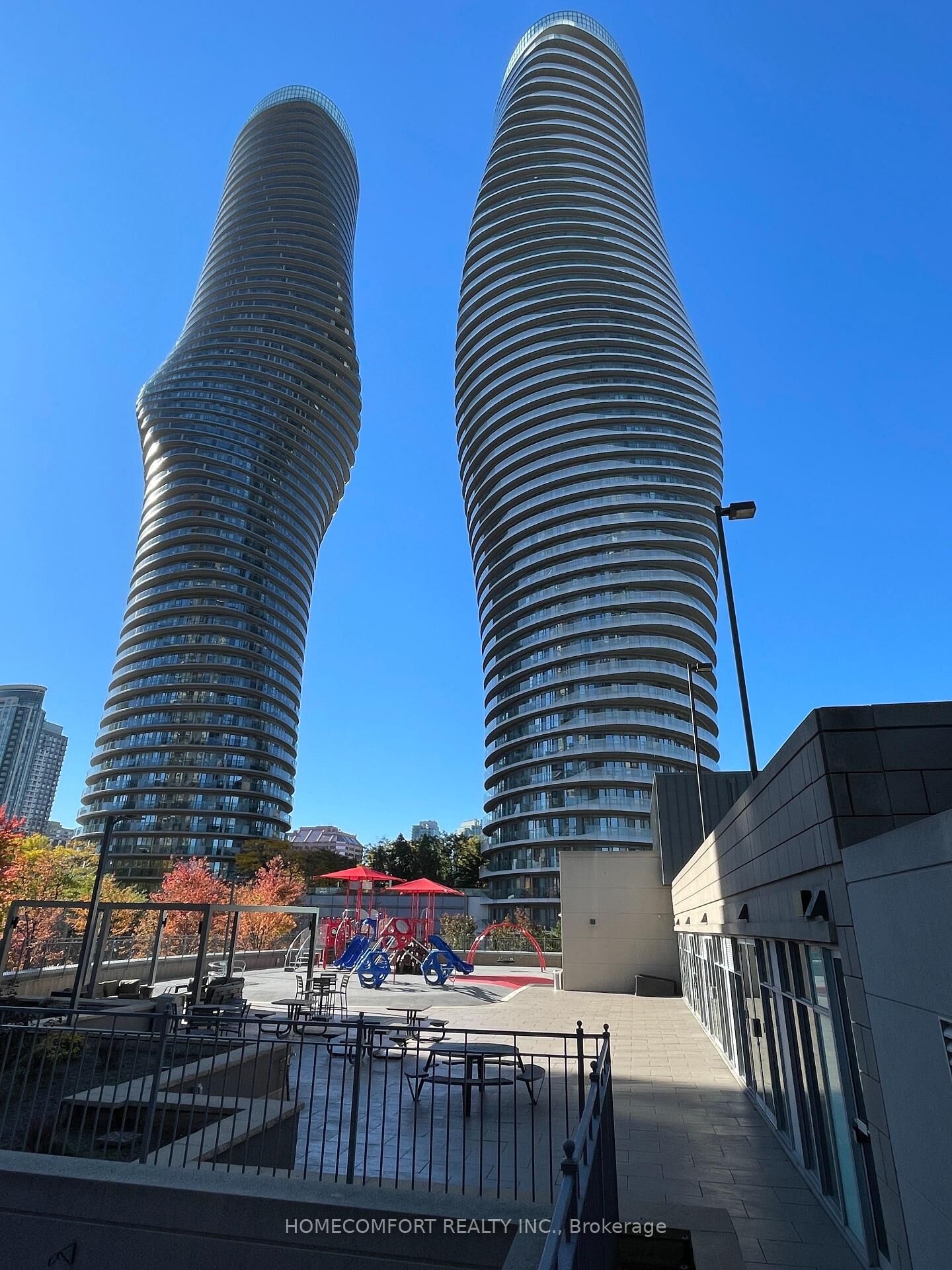 Photo de la propriété:  60 Absolute Avenue 5307  ON L4Z 0A9 