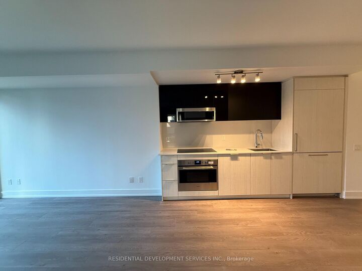 Property Photo: 306 Jarvis Street 311 ON M5A 2P2
