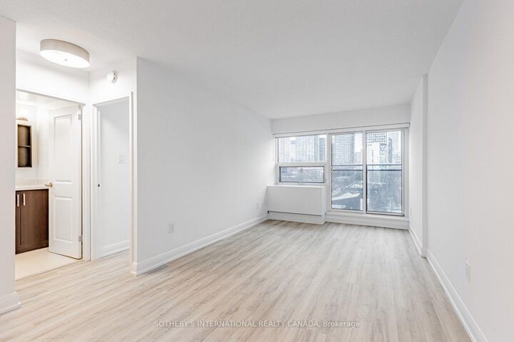 Property Photo:  191 Sherbourne Street S1015  ON M5A 3X1 
