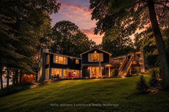 Property Photo:  21 Lakeview Crescent  ON L9M 1R2 