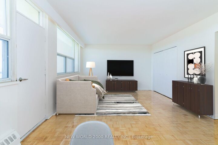 Property Photo:  485 Eglinton Avenue E 0903  ON M4P 1N2 