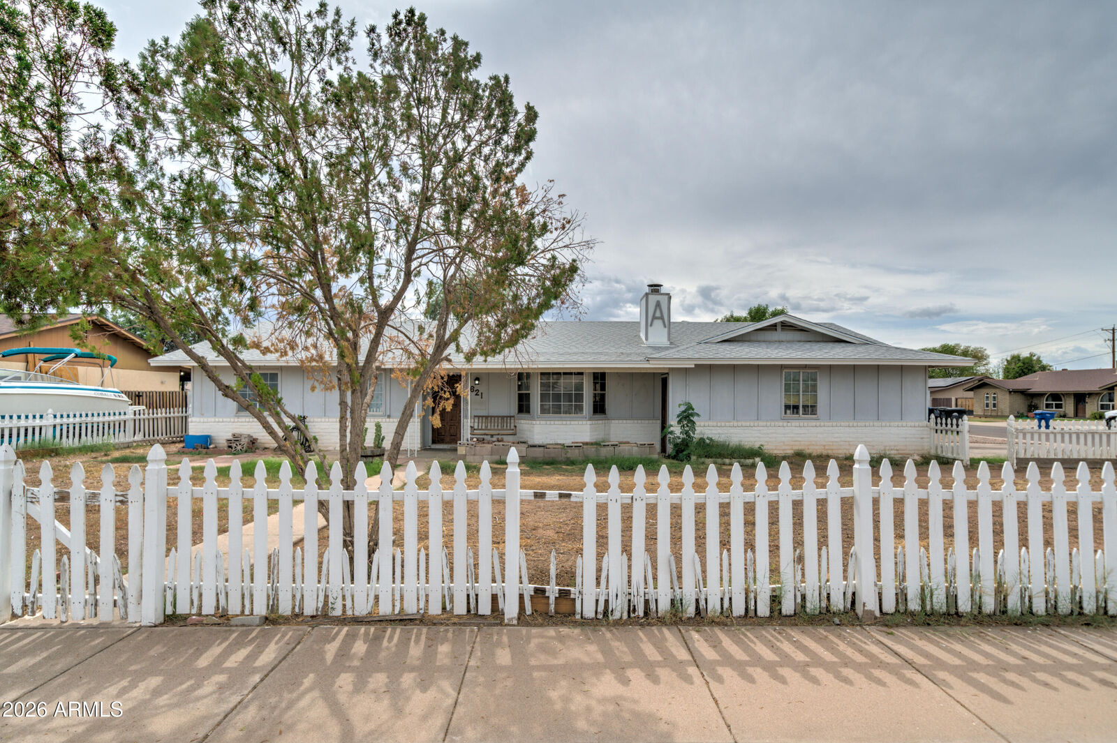 Property Photo:  621 E Kenwood Street  AZ 85203 