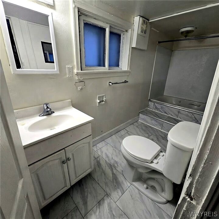 Property Photo:  143 Tyler Street  NY 14214 