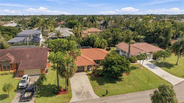 Property Photo:  27152 Edenbridge Ct  FL 34135 