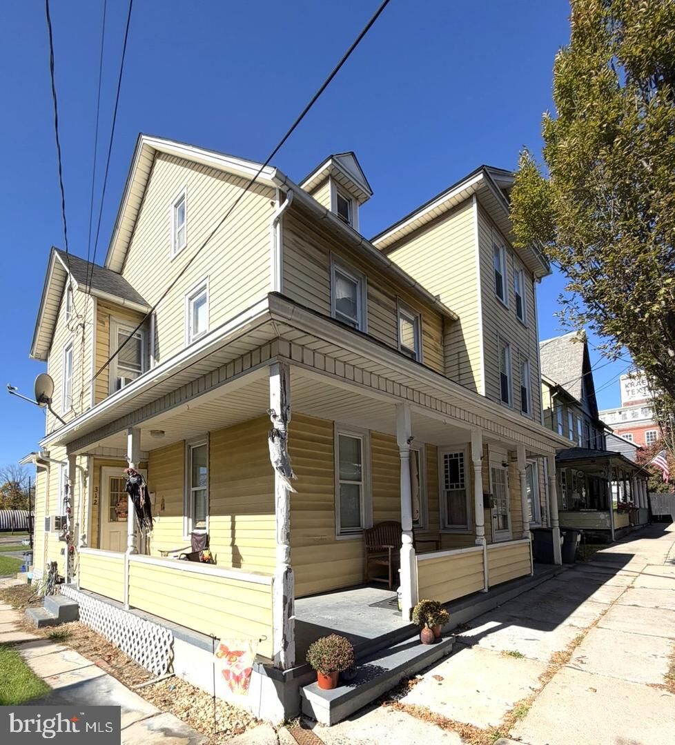 Property Photo: 310 & 312 S Main Street PA 18064