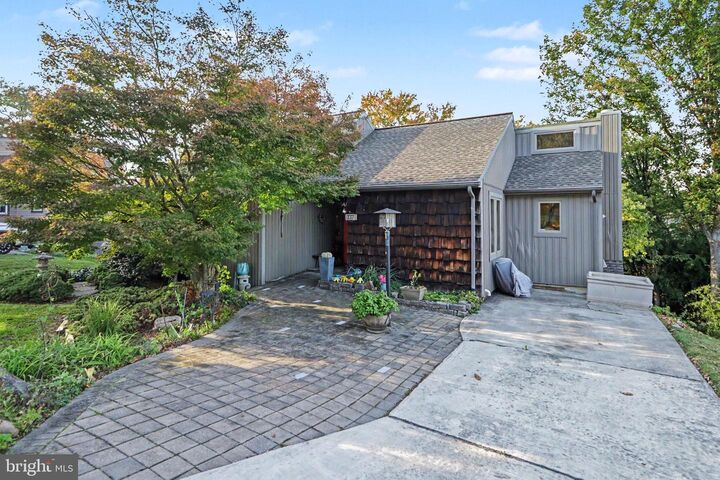 Property Photo: 3248 Ridgeway Road PA 17109