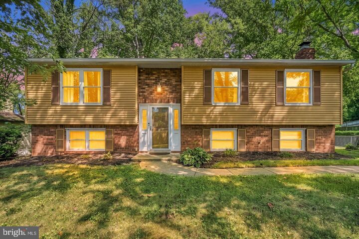 Property Photo:  6603 Seward Road  MD 20720 