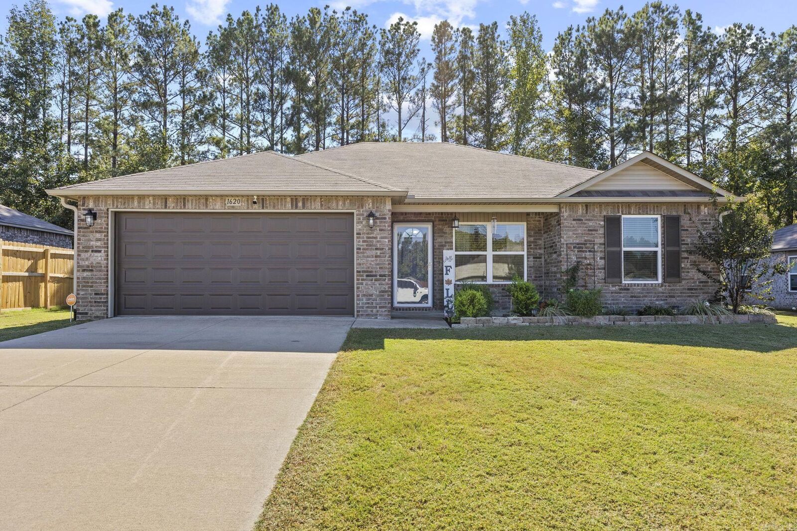 Property Photo:  1620 Lil Larry Drive  AR 72023-0000 