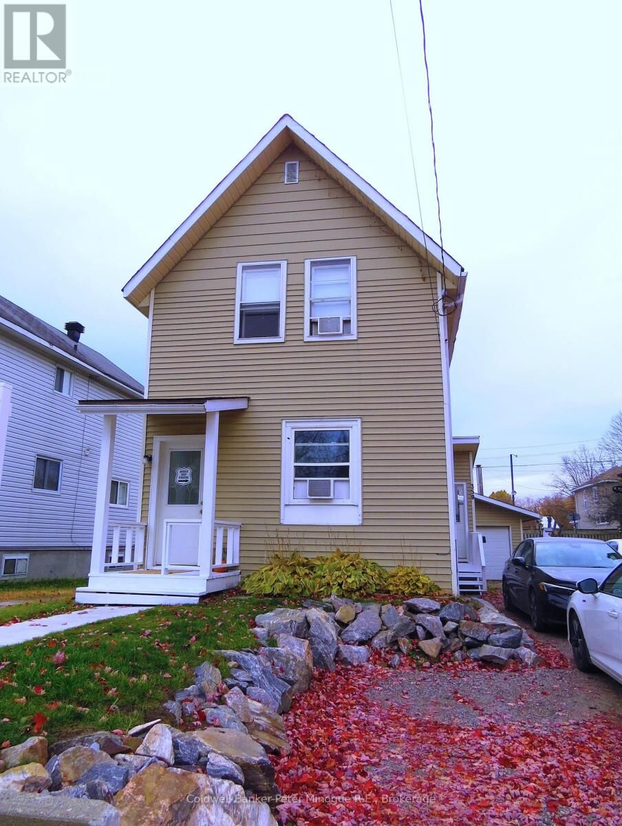 Property Photo:  359 Fourth Avenue East  ON P1B 1N3 