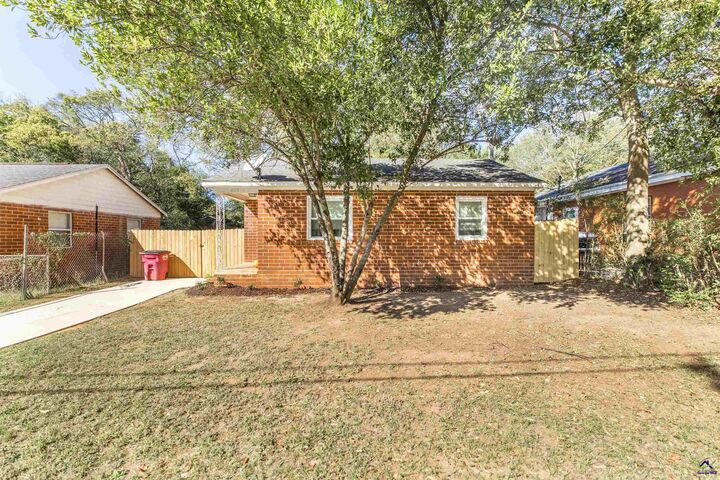 Property Photo: 603 Shi Pl GA 31206