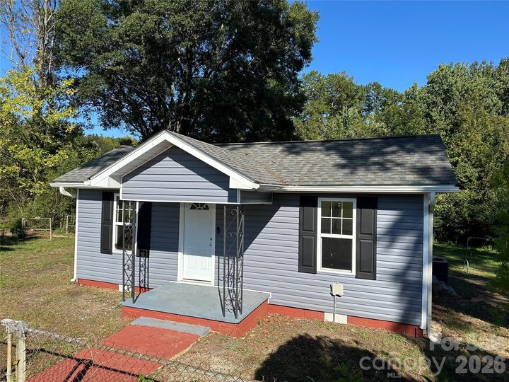 Property Photo:  715 N Central Avenue  NC 28088 