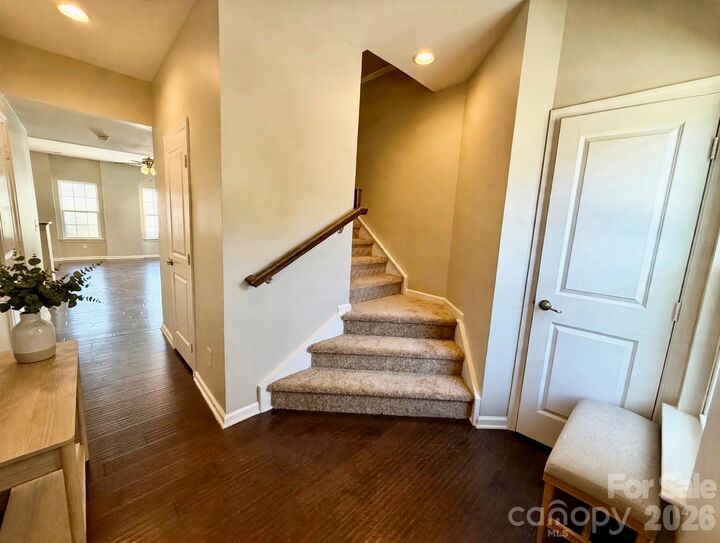 Property Photo:  2524 Silverthorn Drive  NC 28273 