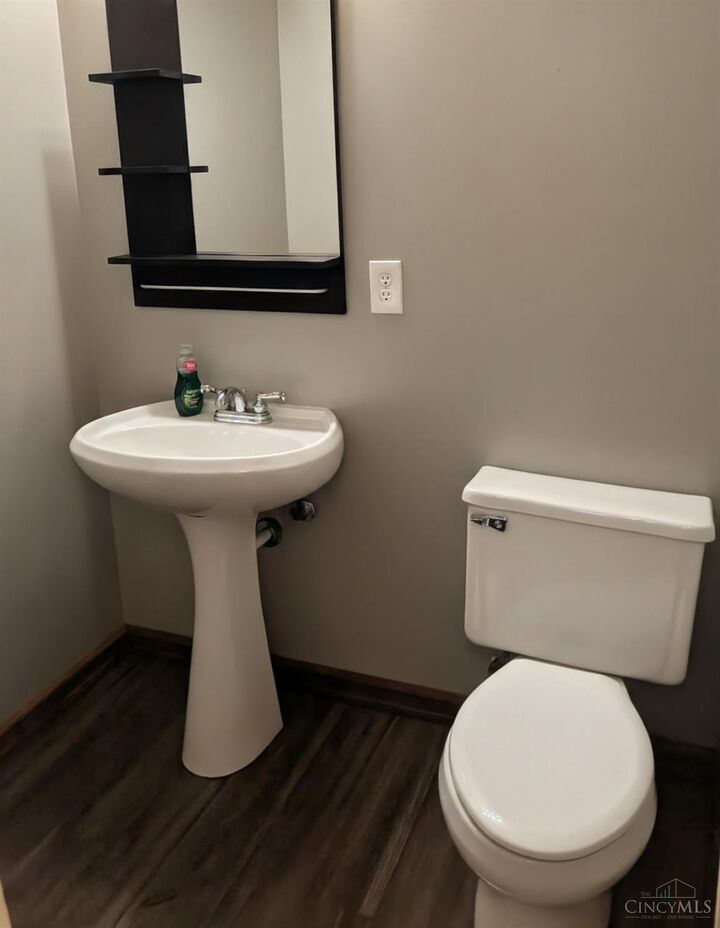 Property Photo: 2871 Mossy Brink Court OH 45039