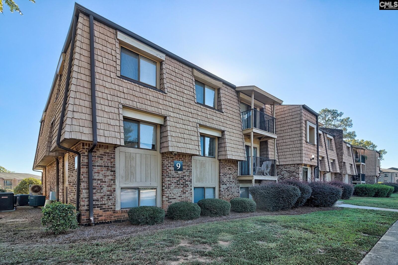 Property Photo:  913 Old Manor  SC 29210 