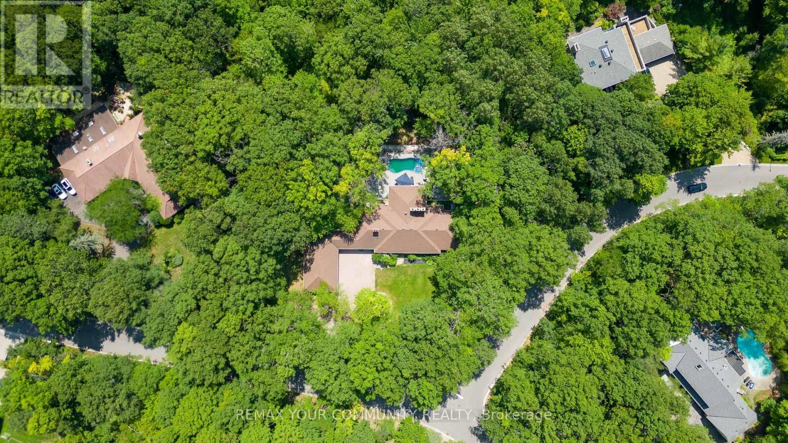 Property Photo:  76 Trailwood Crescent  ON L4E 3L9 