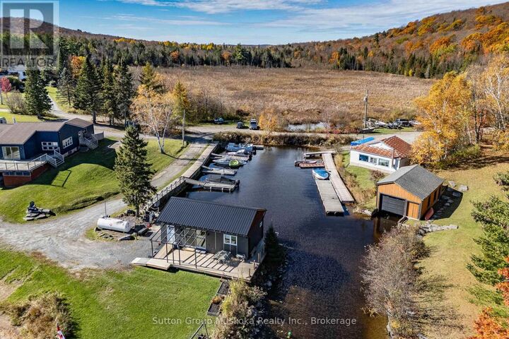 Property Photo: 105 Fitzgerald Drive ON P0B 1M0