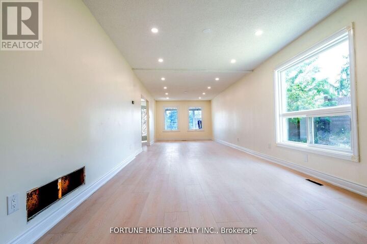 Property Photo:  68 Nasmith Street  ON L6S 4Z5 