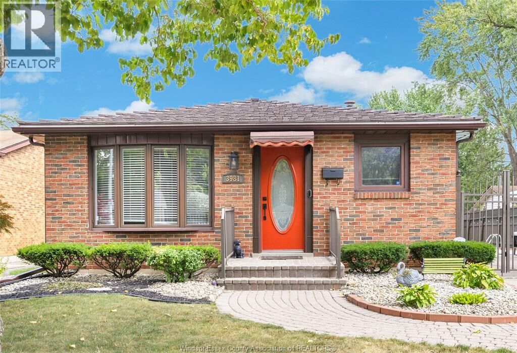 Property Photo: 3981 Whitney ON N9C 2C7