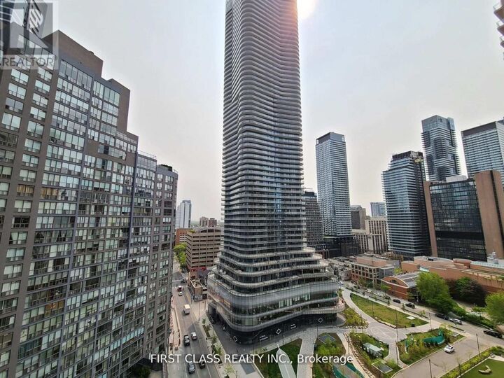 Property Photo: 955 Bay Street 1605 ON M5S 0C6