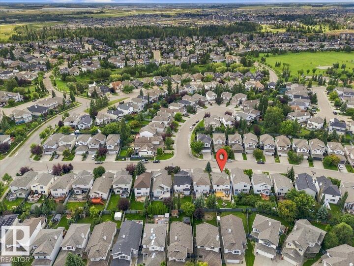 Property Photo: 824 Barnes Li SW AB T6W 1E8