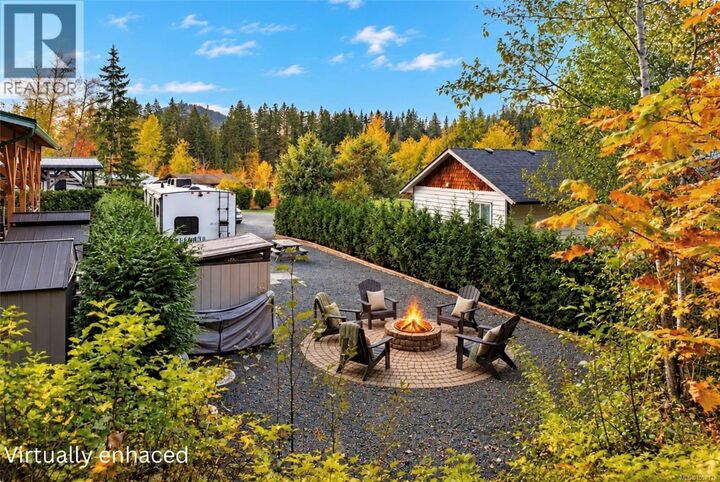 Property Photo:  8631 South Shore Road 5  BC V0R 2G0 