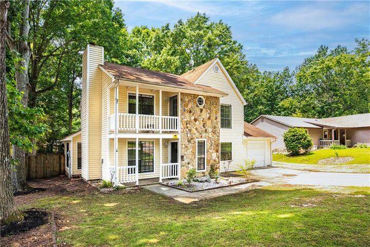 Property Photo:  2568 Redfield Drive  GA 30071 
