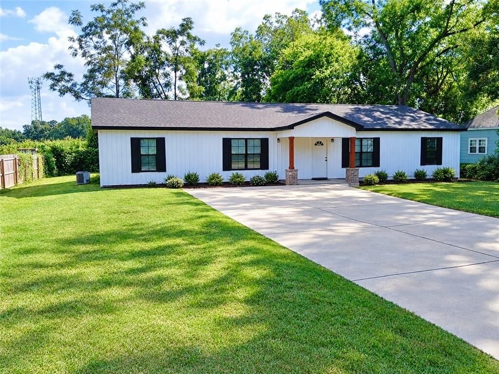 Property Photo: 707 Murray Road GA 31030