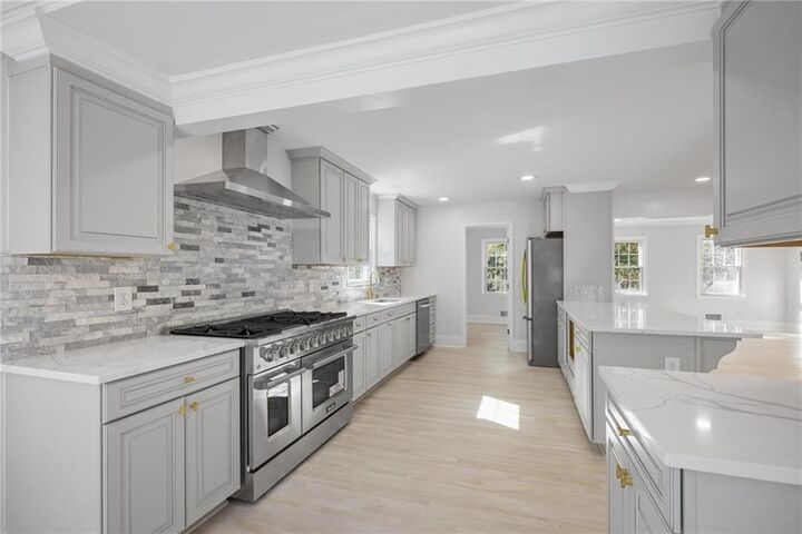 Property Photo:  663 Foxcroft Circle SE  GA 30067 