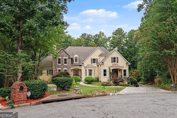 Property Photo: 215 Hamden Trace SW GA 30331