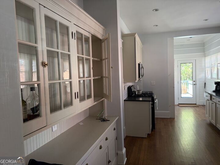 Property Photo:  756 Greenwood Avenue  GA 30306 