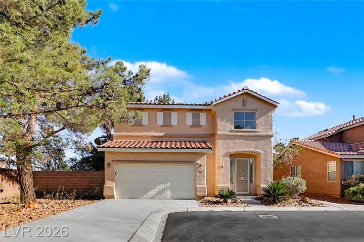 Property Photo: 999 Whispering Grove Avenue NV 89123