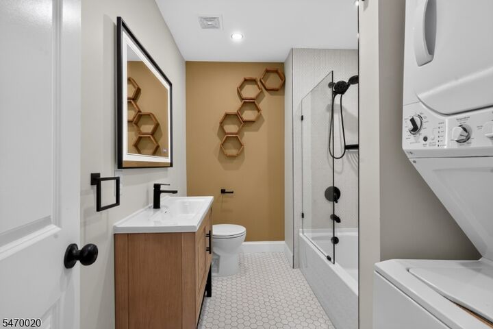 Property Photo:  3519 Richmond Ct  NJ 08844 