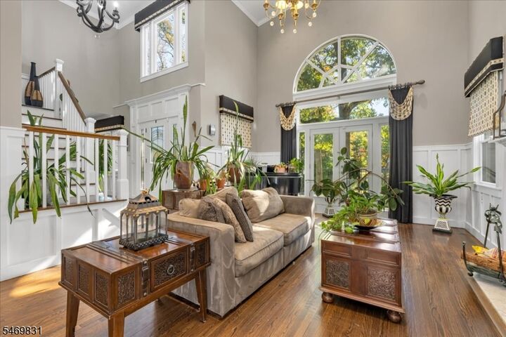 Property Photo:  1333 Evergreen Ave  NJ 07060 