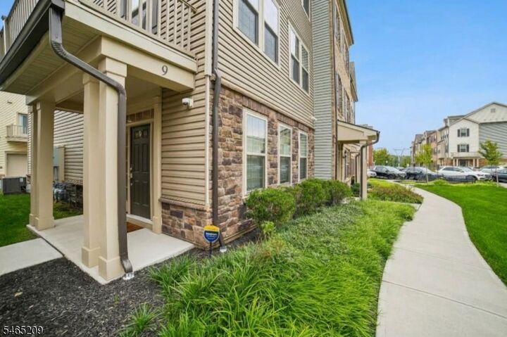 Property Photo:  9 Haralson Ct  NJ 07039 