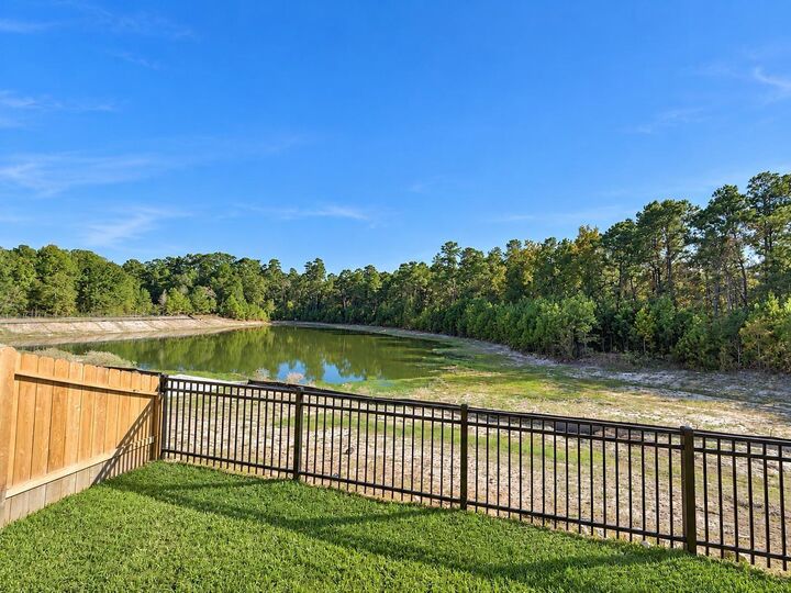Property Photo: 7734 Bergamot Circle TX 77354
