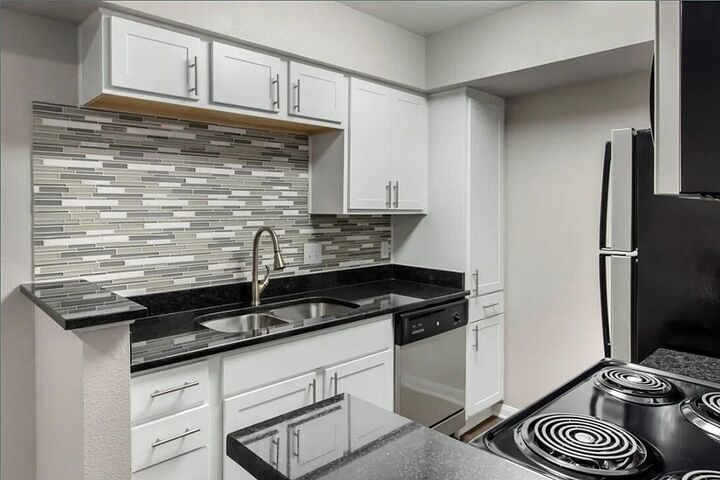 Property Photo: 10700 Fuqua Street 270 TX 77089