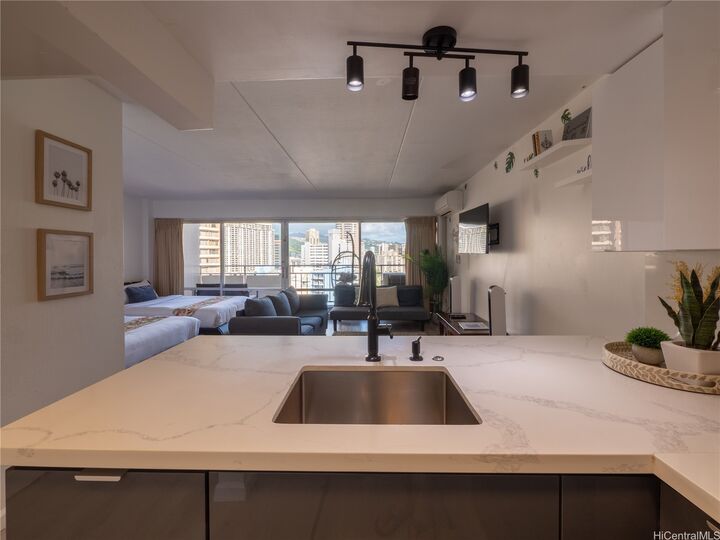 Property Photo: 1777 Ala Moana Boulevard 1903 HI 96815