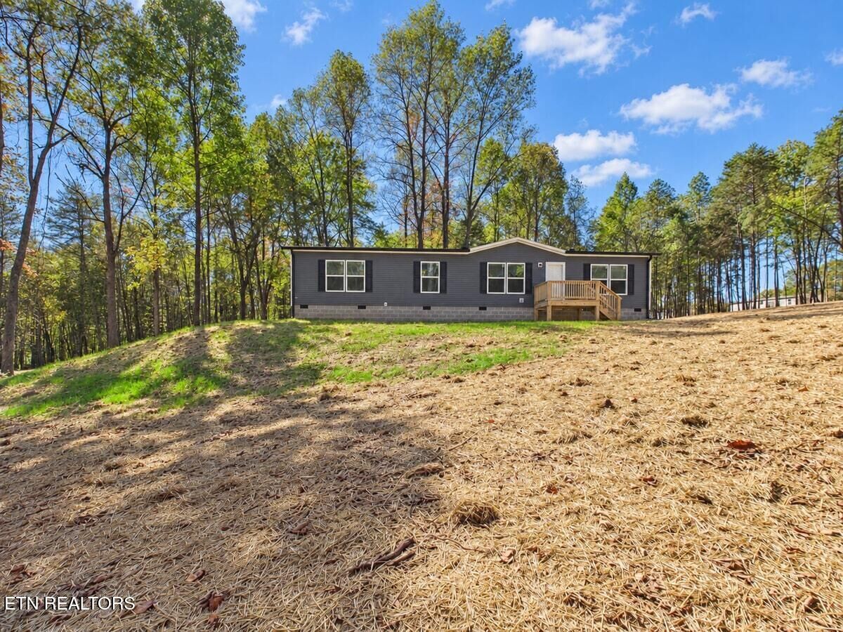 Property Photo:  112 County Road 262  TN 37826 
