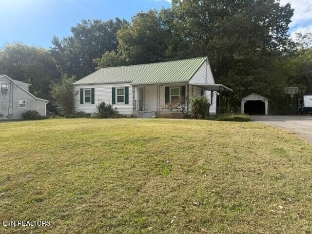 Property Photo:  707 N Wright Rd  TN 37701 