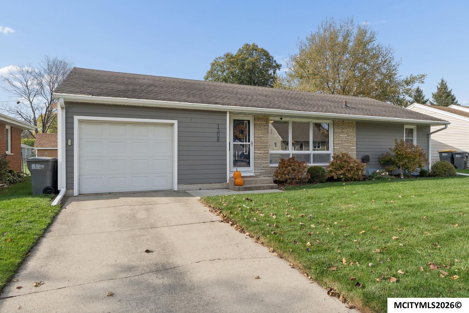 Property Photo: 1308 N Hampshire IA 50401