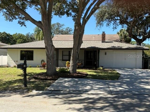 Property Photo:  507 S Jasmine Avenue  FL 34689 