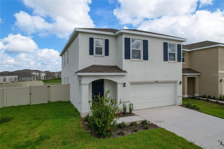 Property Photo:  16506 Mosaic Oar Drive  FL 33598 