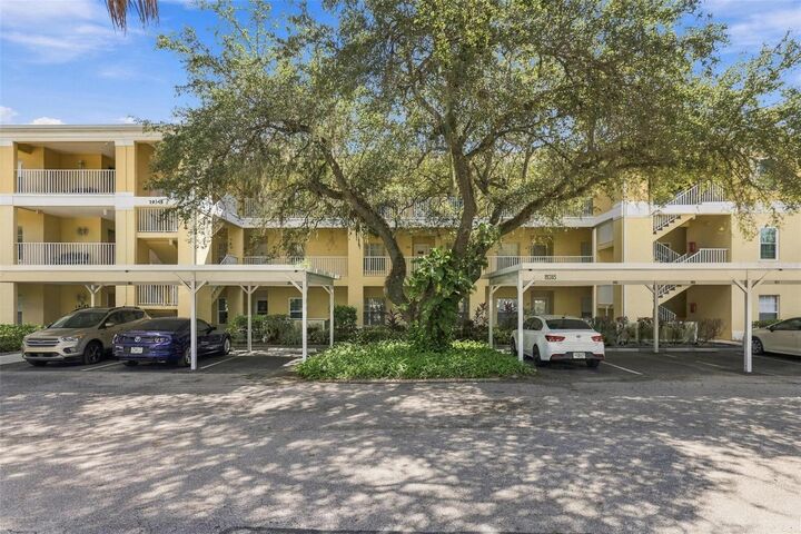 Property Photo:  19345 Water Oak Drive 106  FL 33948 