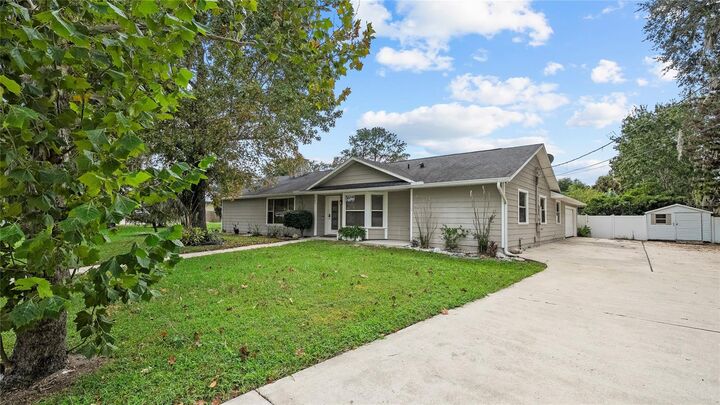 Property Photo:  665 Citrus Avenue  FL 32765 