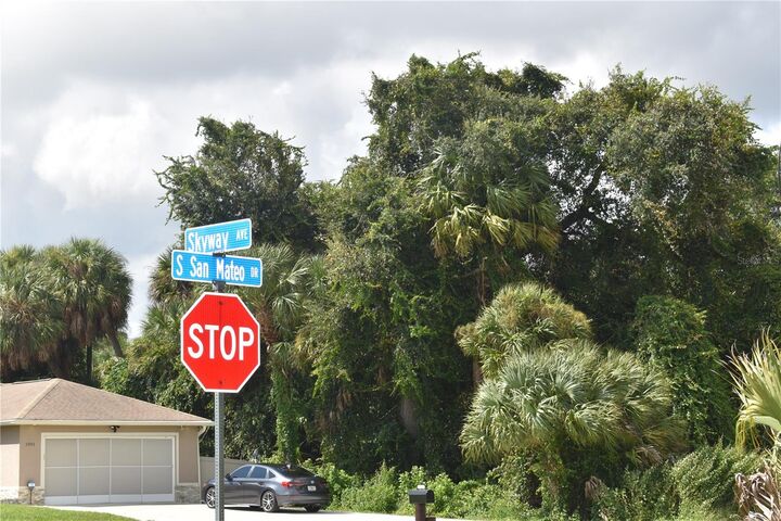 Property Photo: Skyway Avenue FL 34288