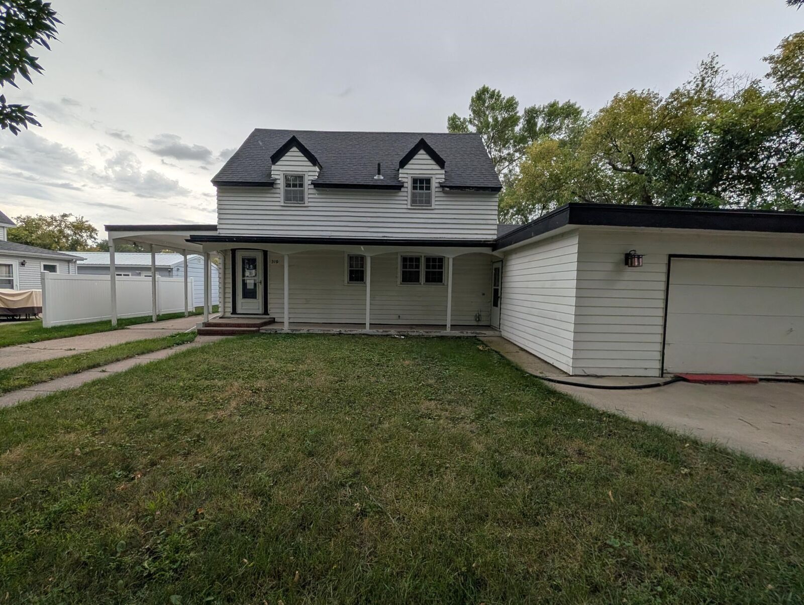 Property Photo:  310 S Wadge Ave  ND 58270 